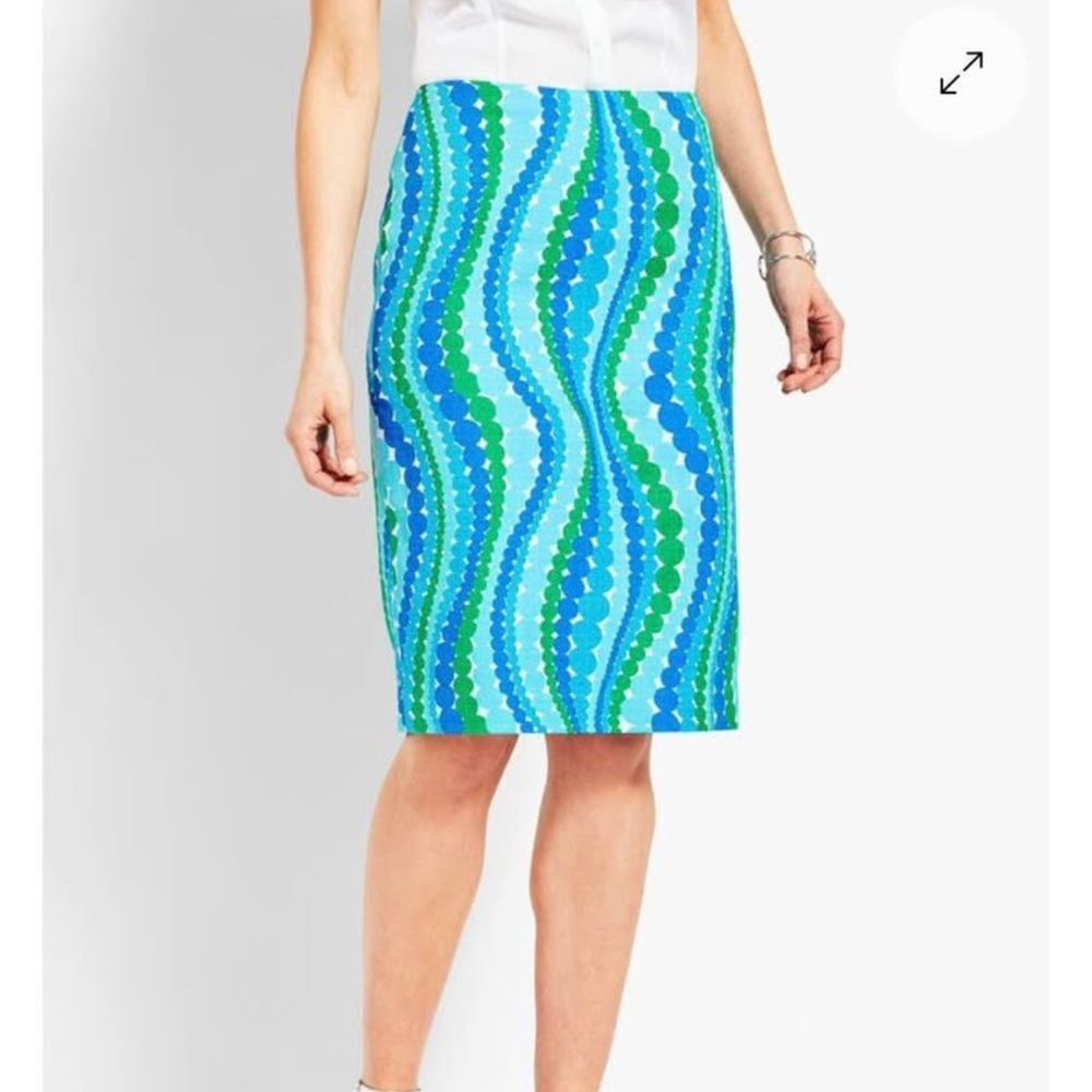 Talbots Womens SZ 10p Chic Vibrant Wavy Blue and Green Skirt Office Pencil Lined